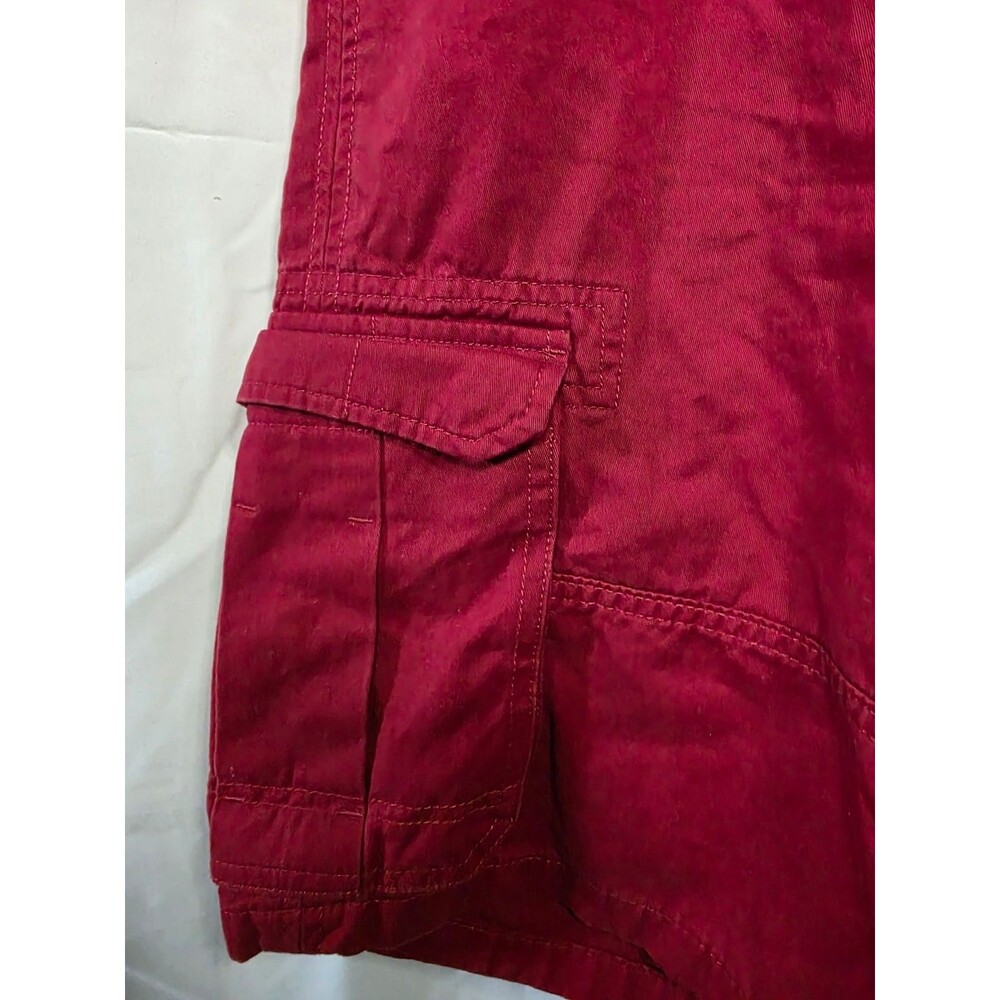 GUESS Mens Cargo Shorts X20D12WBC01 Red Size 34 Los Angeles Casual - Picture 4 of 8